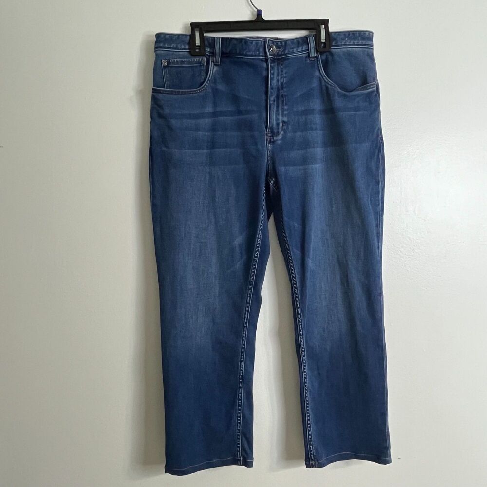 Tommy Bahama Men's Straight Leg Jeans 40x30 Blue Medium Wash Stretch Denim